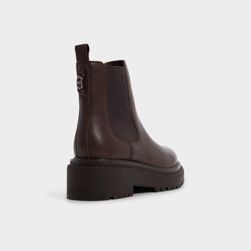 Bestina in Dark Brown - Chelsea boot Lug sole