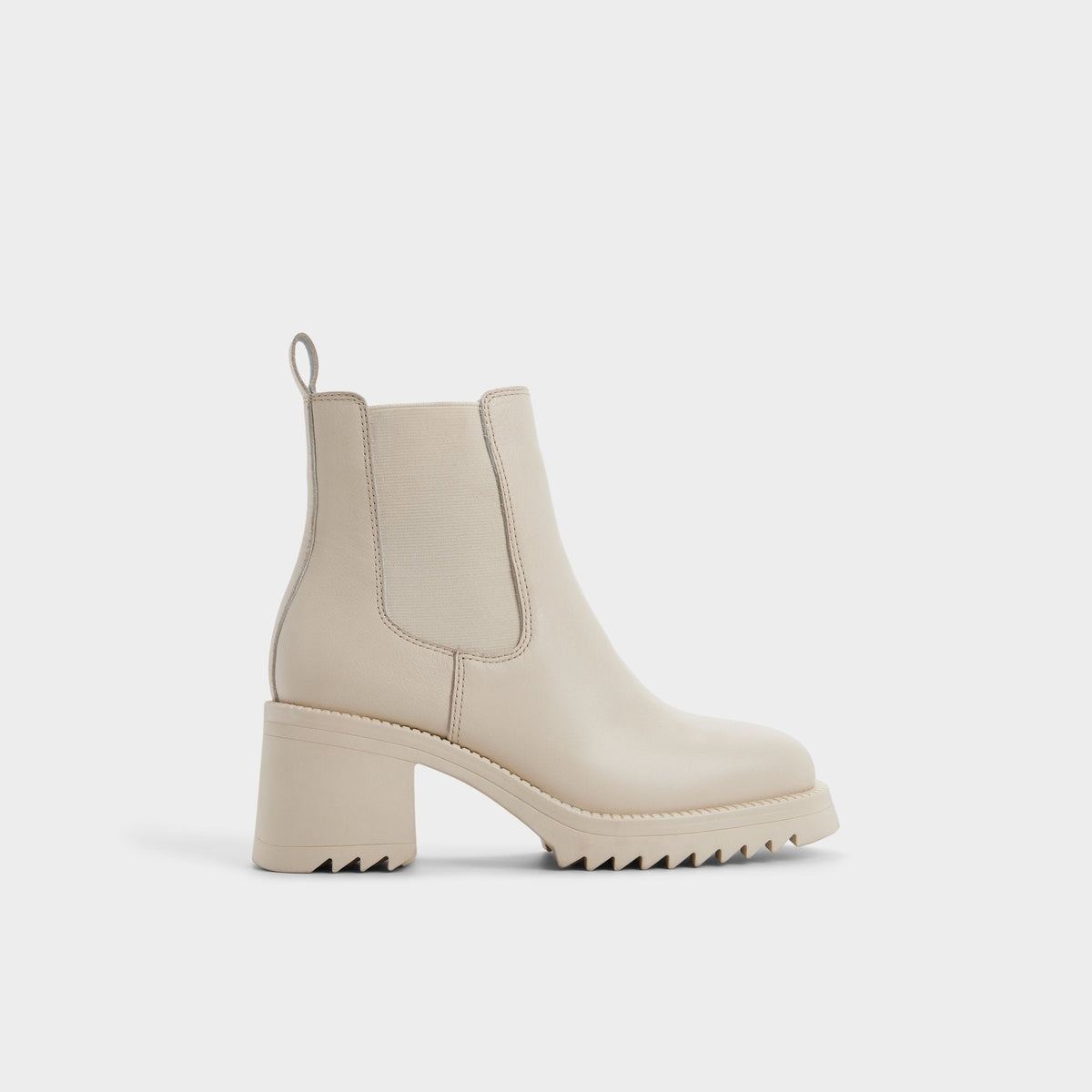 Lug sole Anneliese in Other White - Chelsea boot
