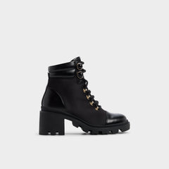 Mariettia in Black - Lace-up boot Lug sole