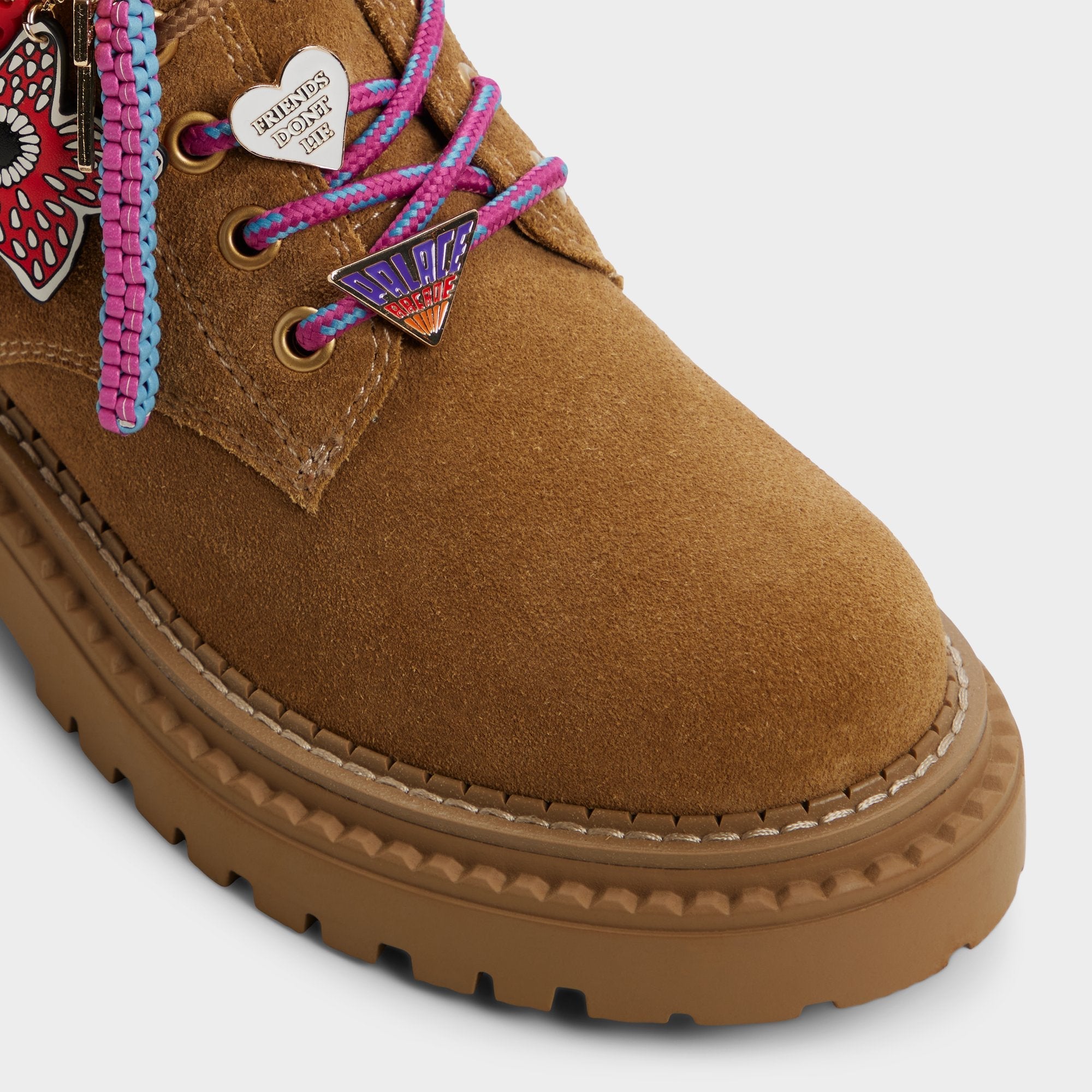 Therift in Sand - Women's hiking boot