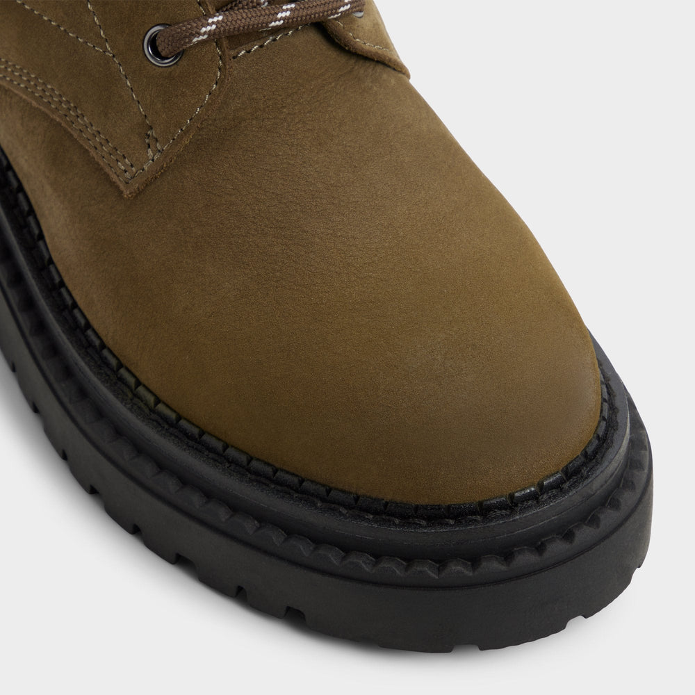 Lug sole Lewellan in Dark Green - Hiking boot