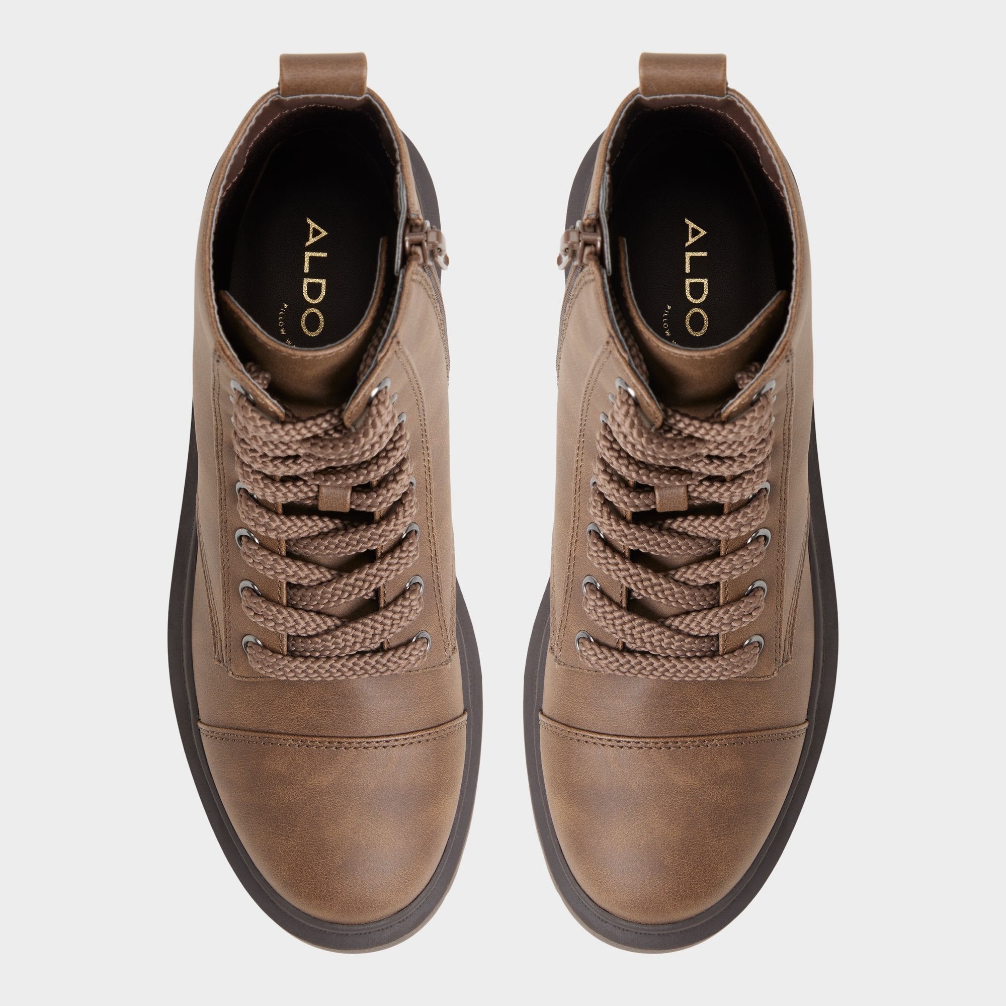 Lug sole Goer in Medium Brown - Combat ankle boot