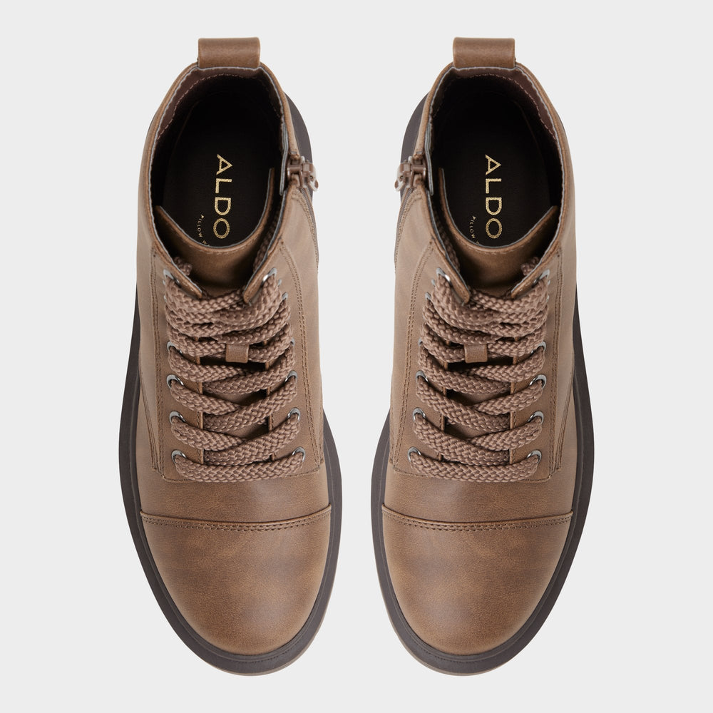 Lug sole Goer in Medium Brown - Combat ankle boot