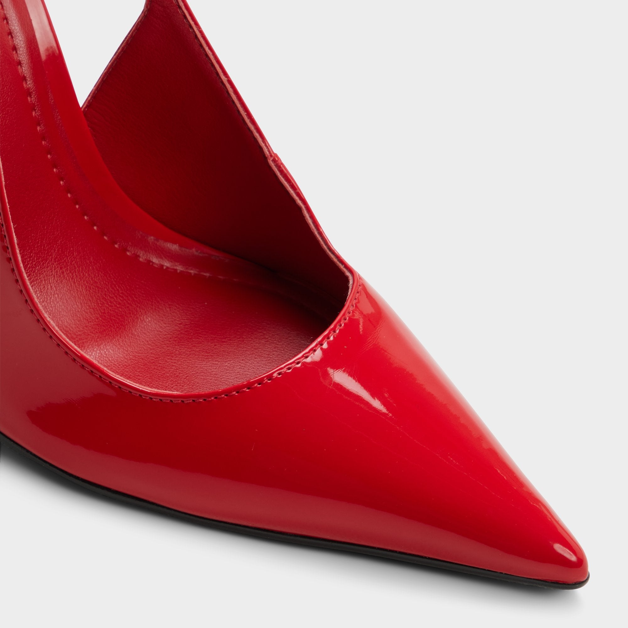 Serrah in Medium Red - Pump Stiletto heel