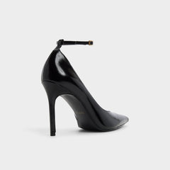 Zaira in Black - Pump Stiletto heel