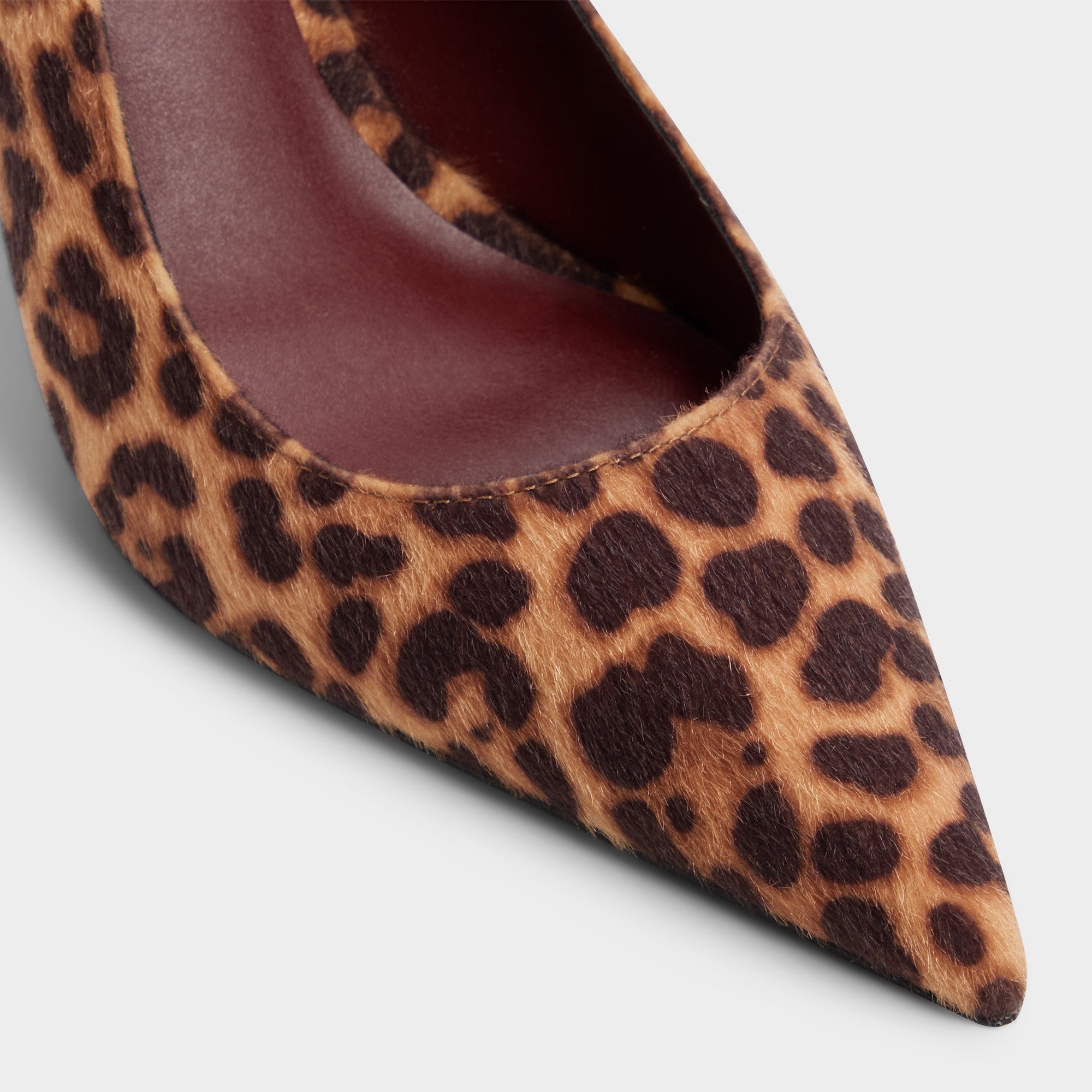 Syliaa in Black Gold Multi - Slingback heel