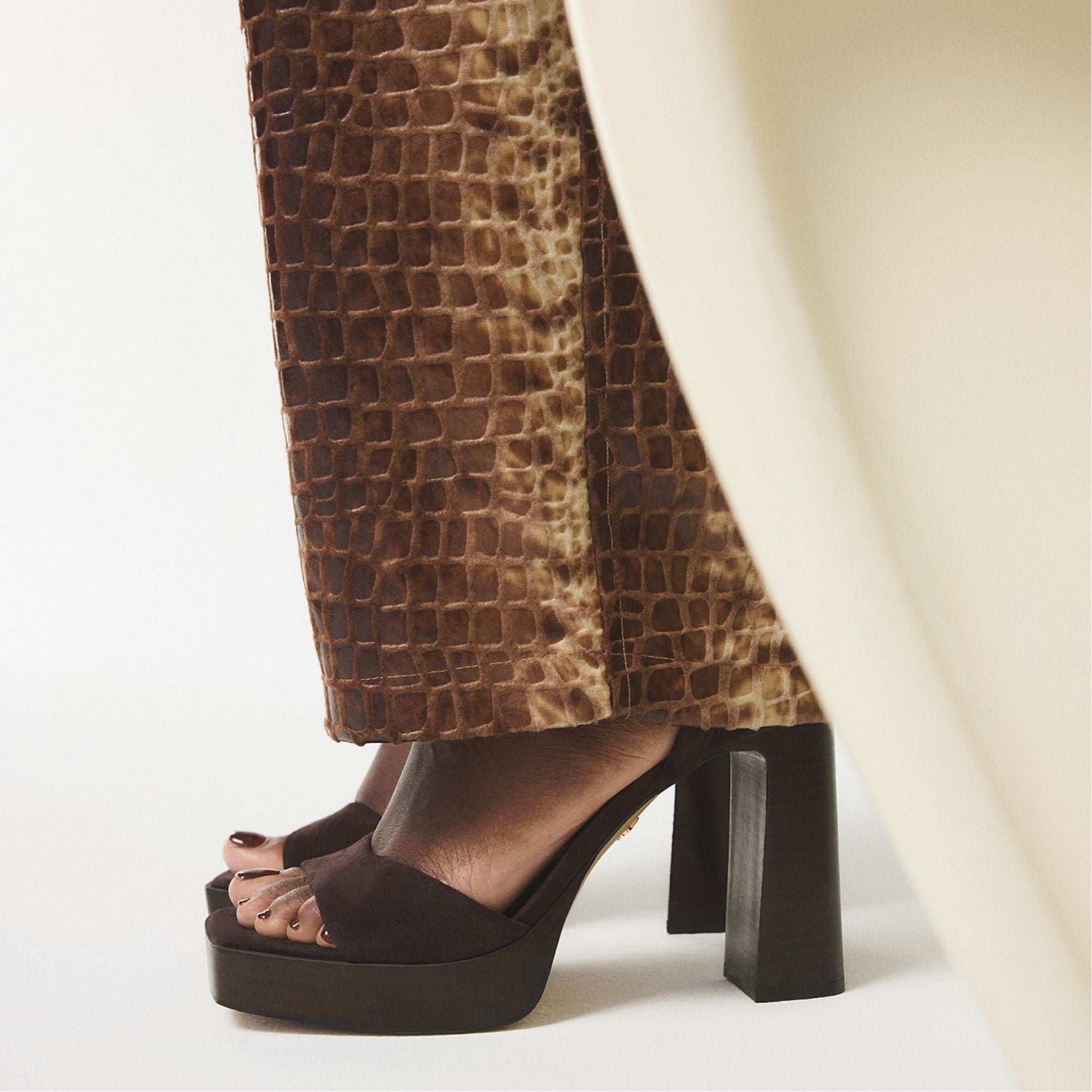 Lothon Dark Brown Women's Platform sandals - Strappy heeled sandal Platform