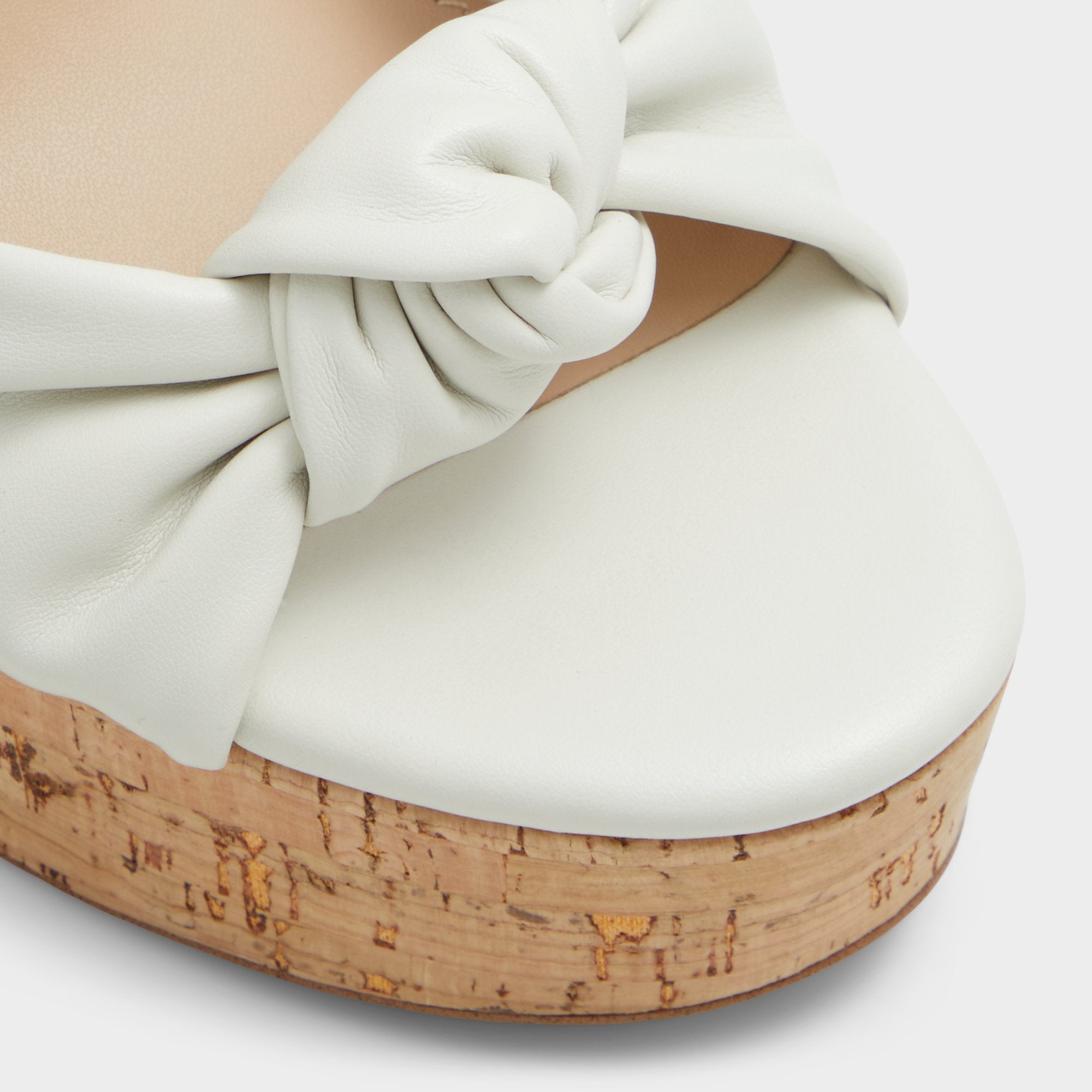 Platform Ulialdan White/Bone Women's Platform sandals - Strappy heeled sandal