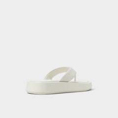 Flatform Grettle White/Bone Women's Flats - Flip flop