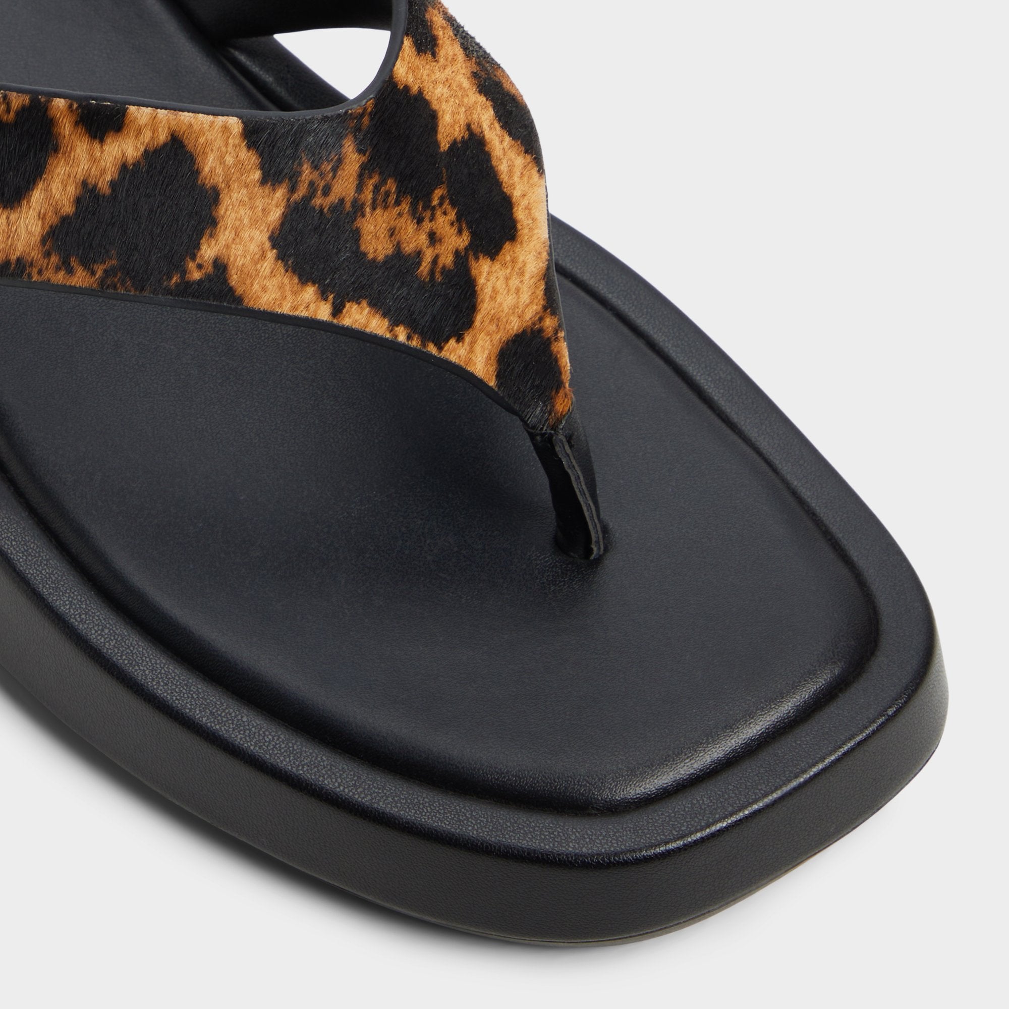 Platform Grettle Brown Multi Women's Flats - Flip flop