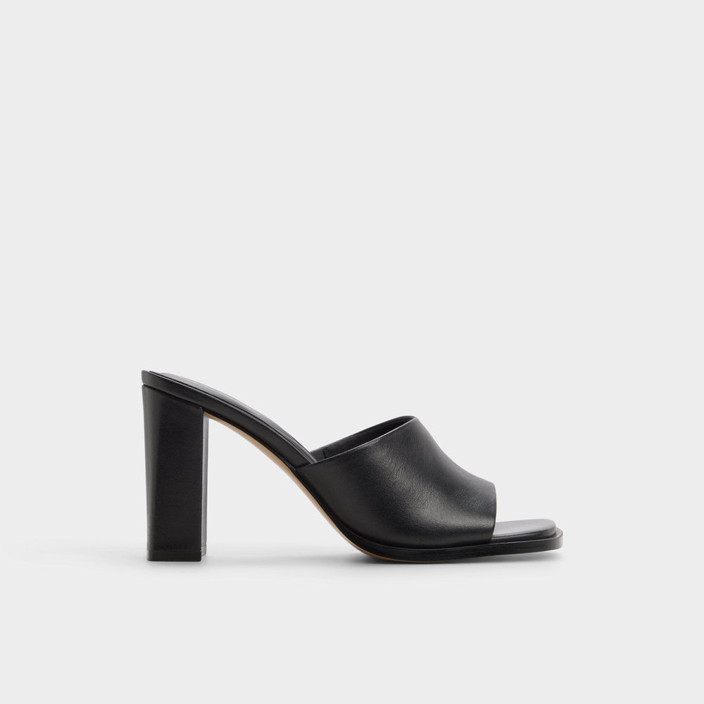 Re in Sophia Black - Heeled mule Block heel