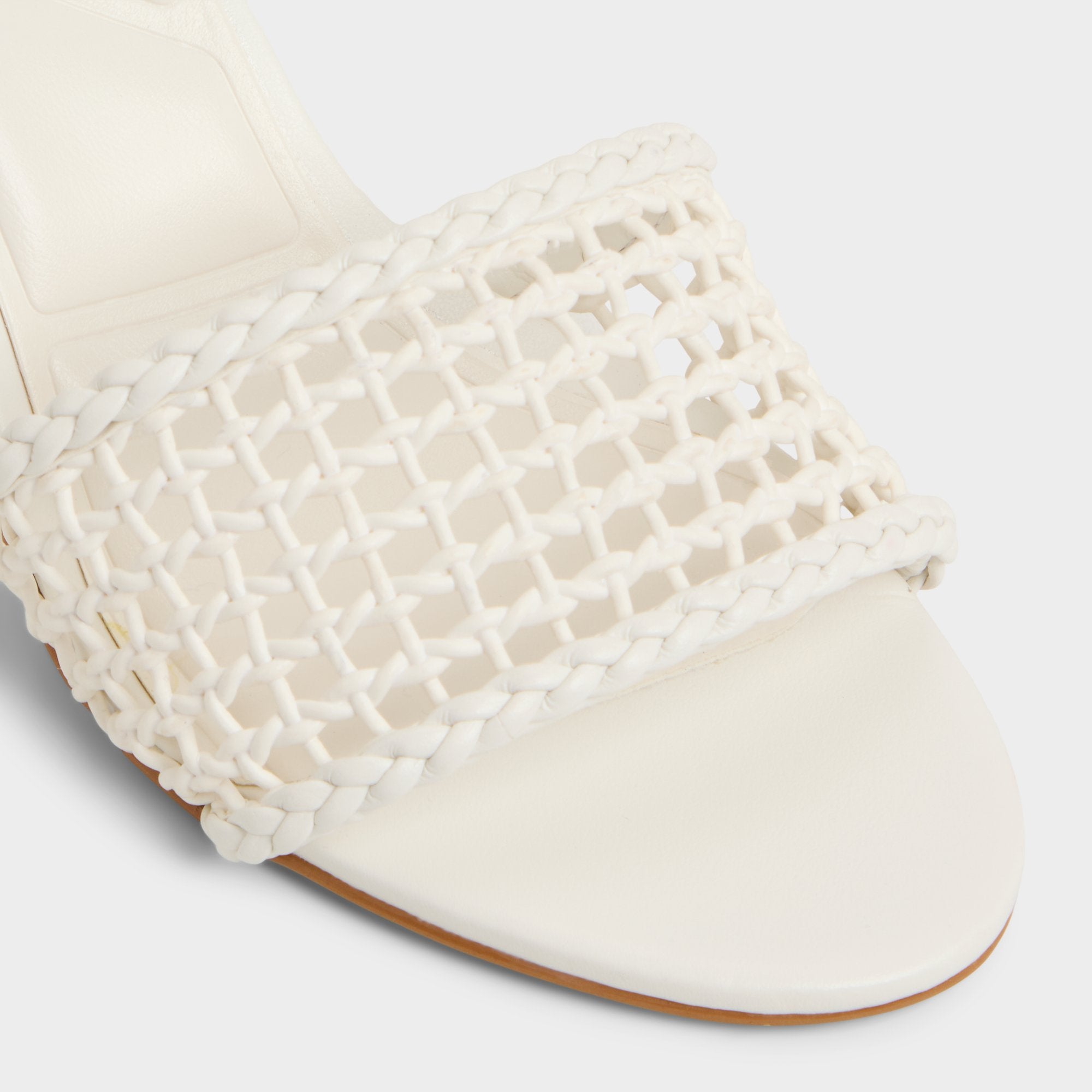 Block heel Beachdate White/Bone Women's Block heels - Heeled mule