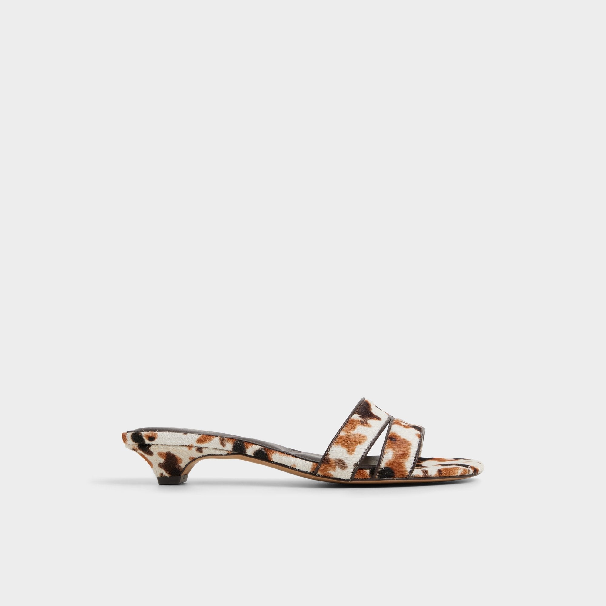 Scarletta White/Black Women's Heeled mules - Heeled mule Kitten heel