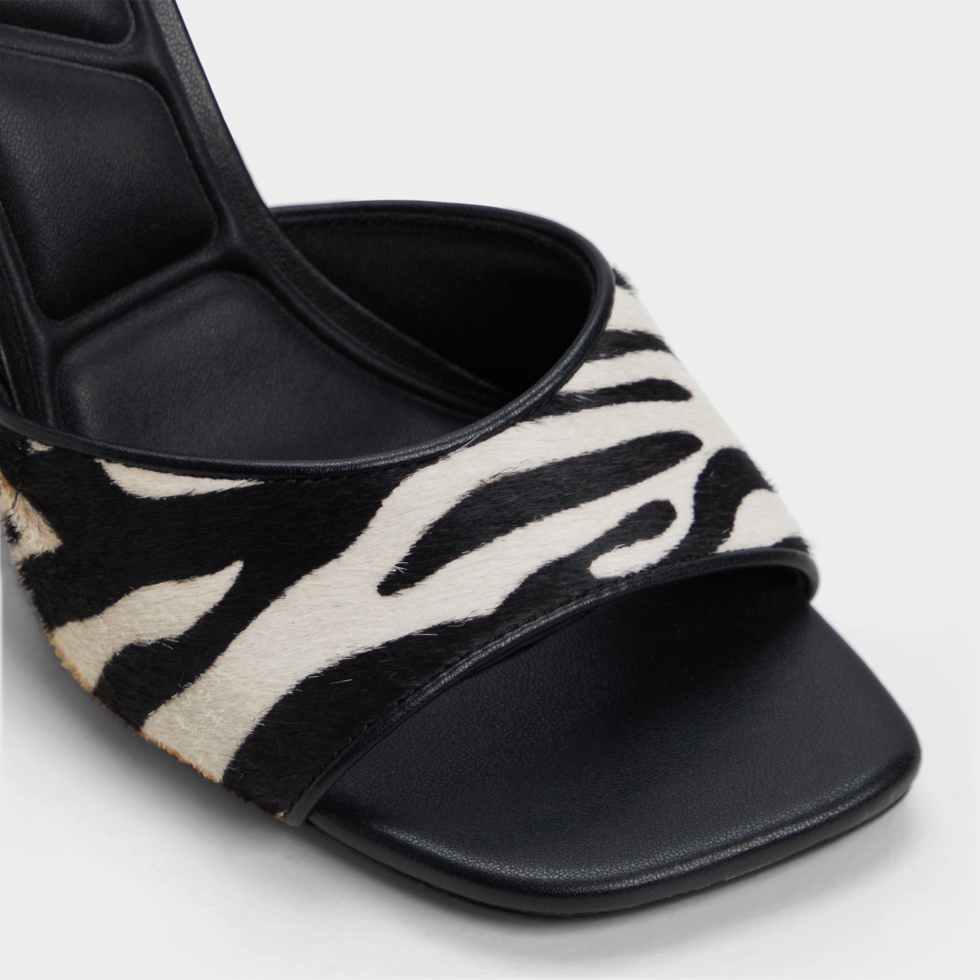Evadalia White/Black Women's Heeled mules - Heeled mule