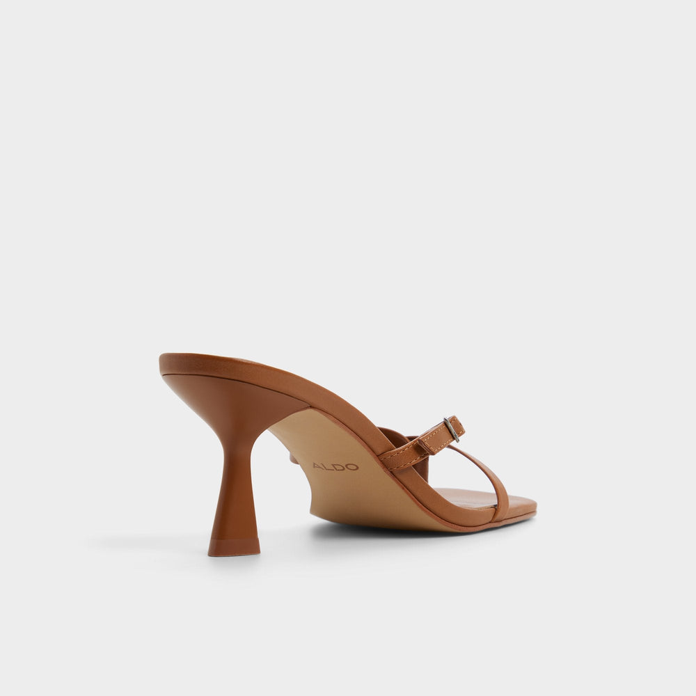 Gannever - Heeled flip flop Kitten heel