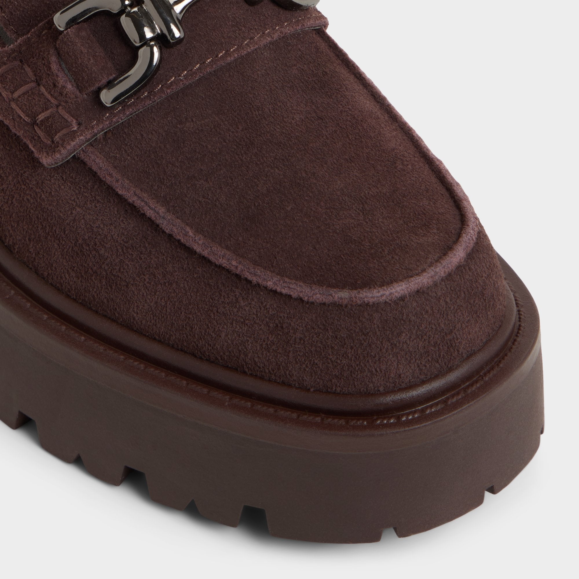 Oneameth in Dark Brown - Loafer Lug sole