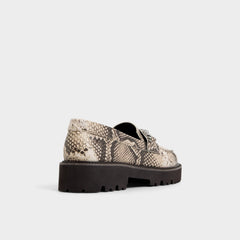 Danrose in Open Brown - Loafer Lug sole