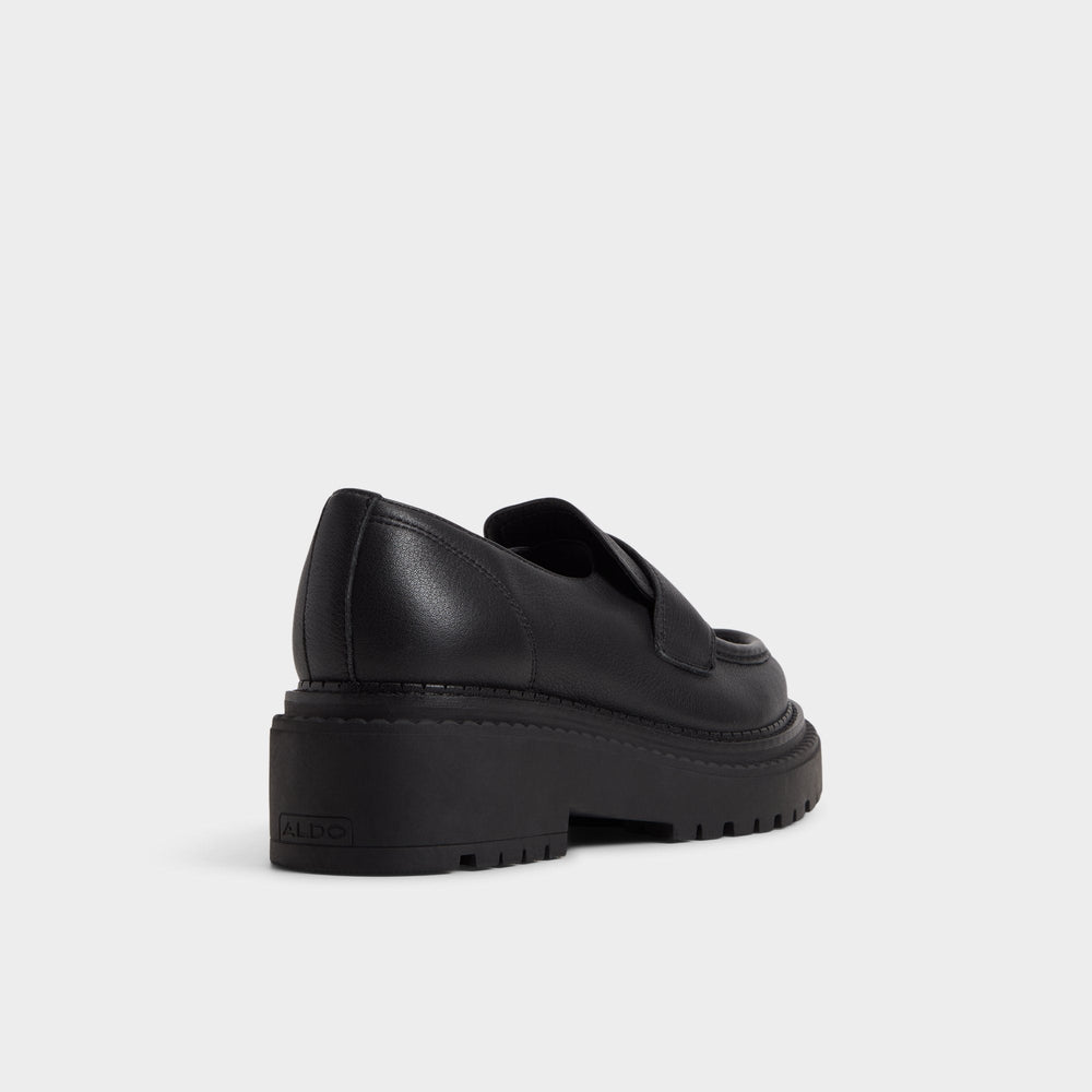 Lug sole Miravella in Black - Loafer