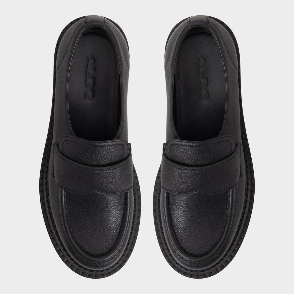 Lug sole Miravella in Black - Loafer