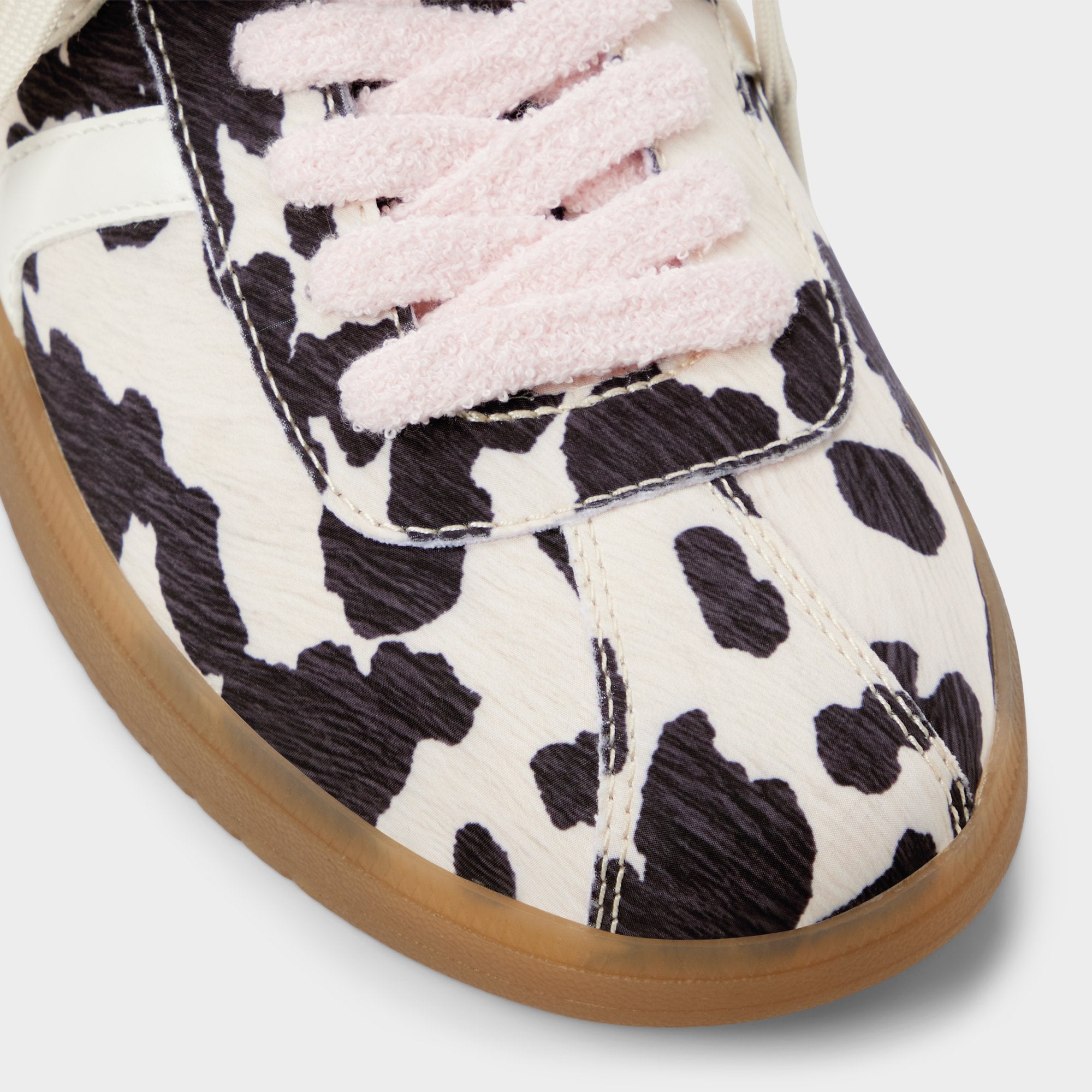 Itsneaker in White Black - Sneaker Cup sole