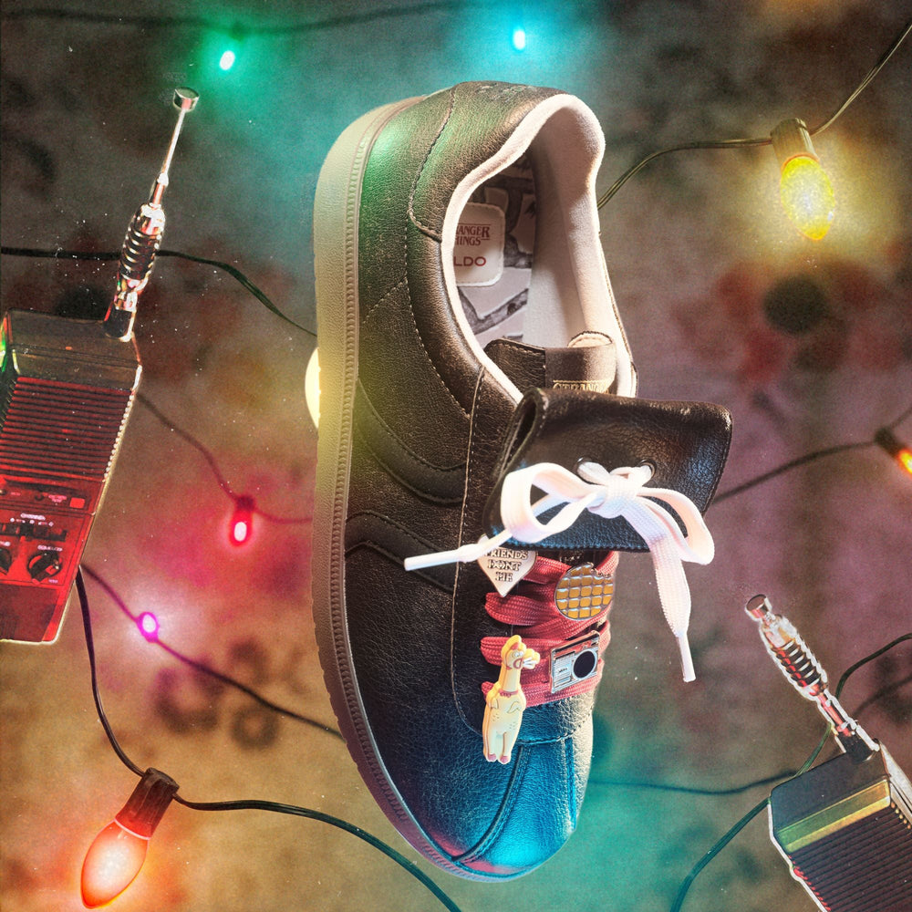 Mindflayer in Dark Brown - Women's sneaker