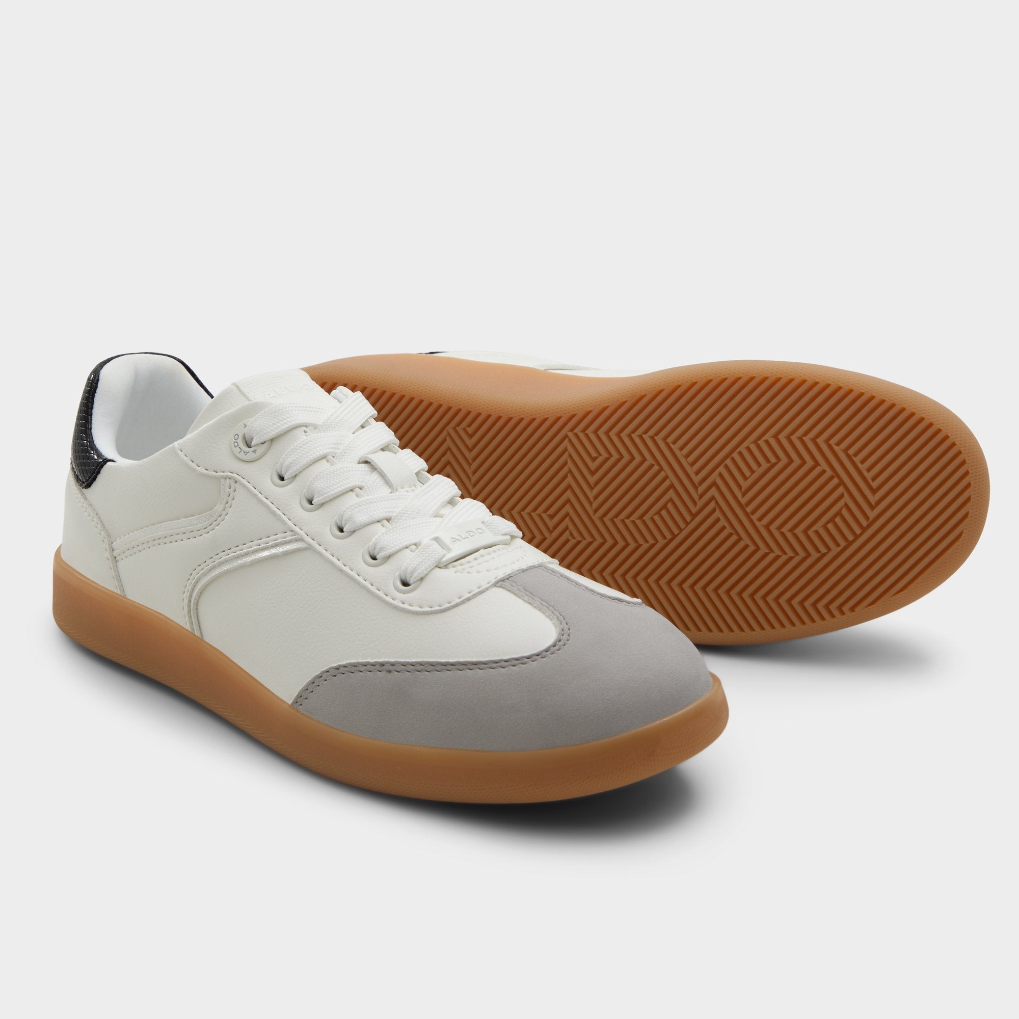 Cup sole Erilg White/Black Women's Low top sneakers - Sneaker