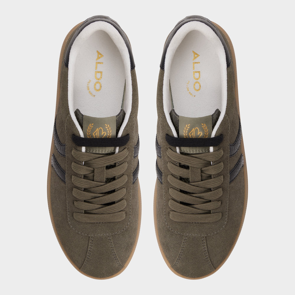 Cup sole Chicsneaker in Olive - Low top sneaker