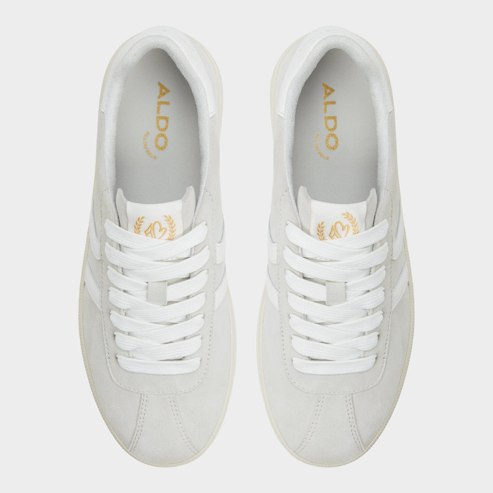 Chicsneaker Light Grey Women's Low top sneakers - Low top sneaker Cup sole