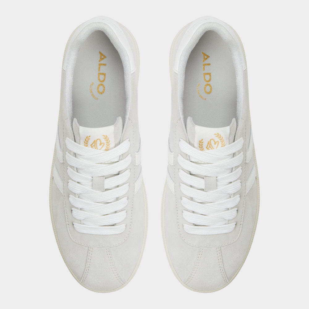Chicsneaker Light Grey Women's Low top sneakers - Low top sneaker Cup sole