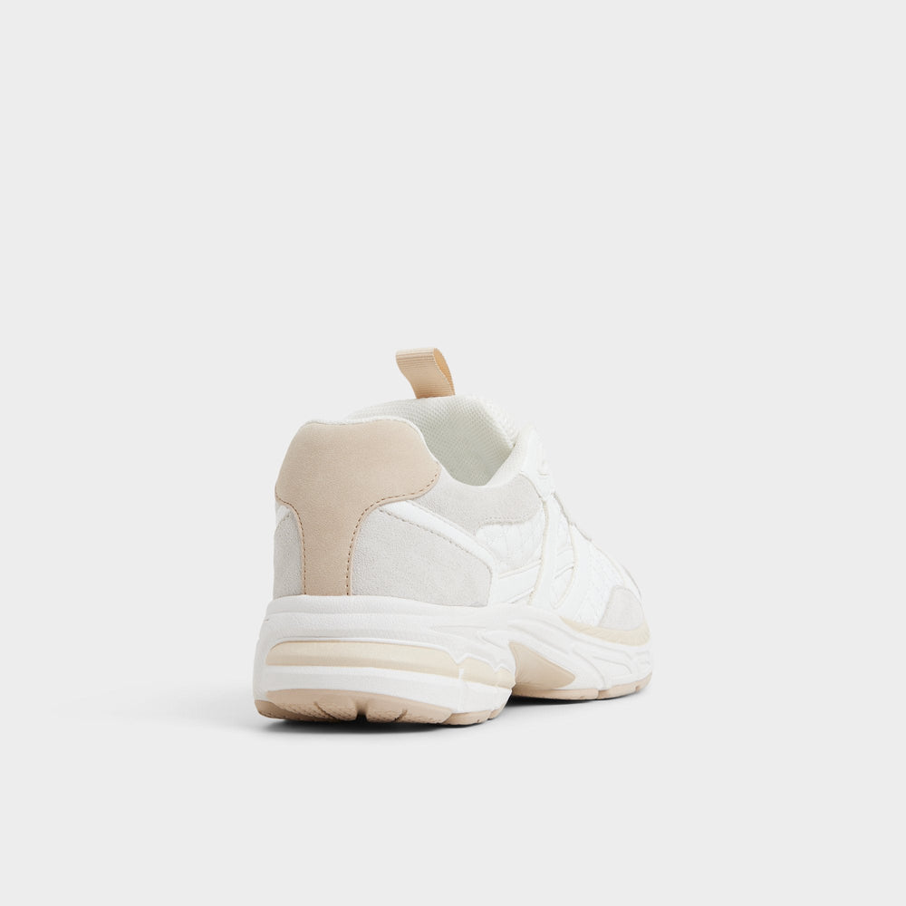 Pillowsnkr in L White - Jogger sneaker