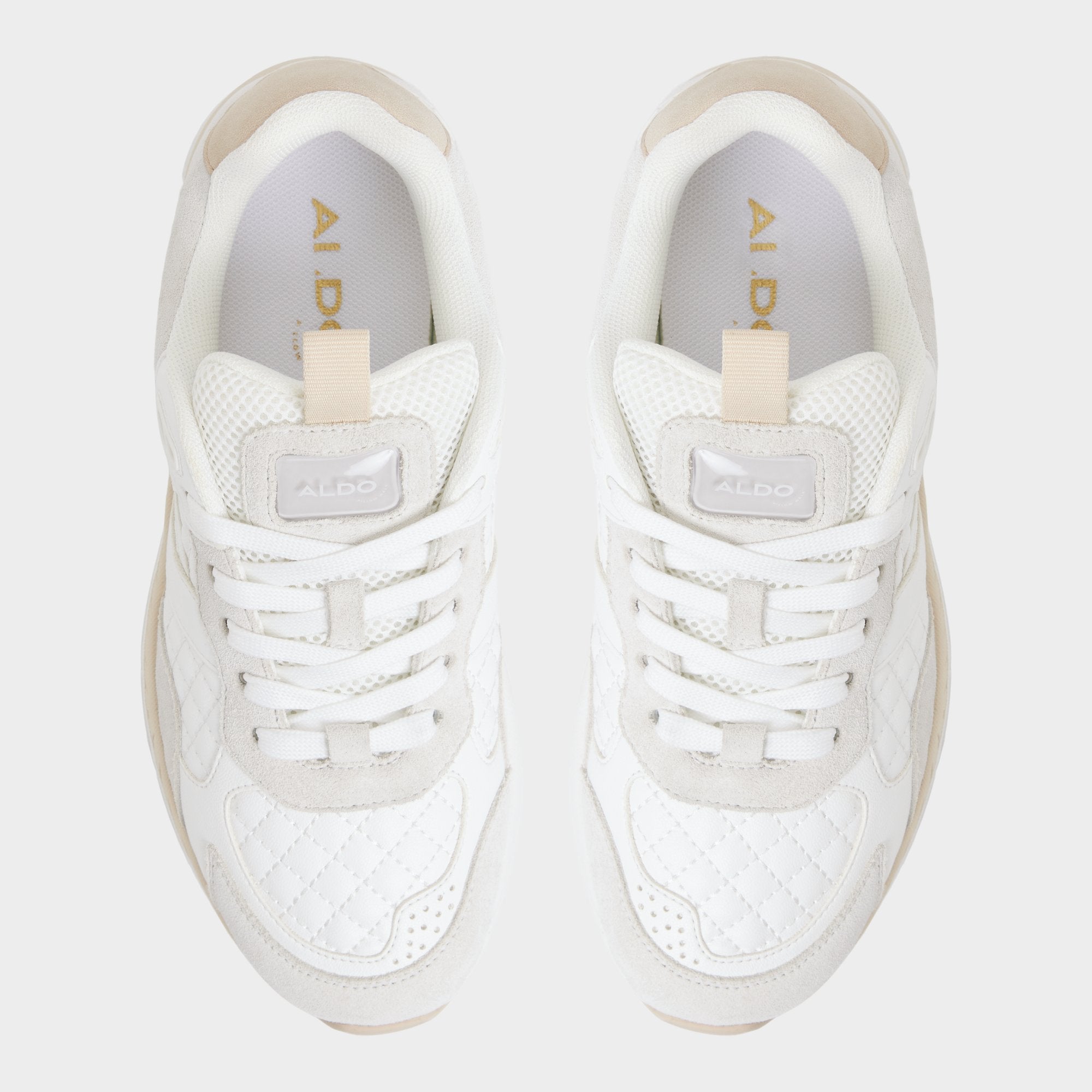 Pillowsnkr in L White - Jogger sneaker