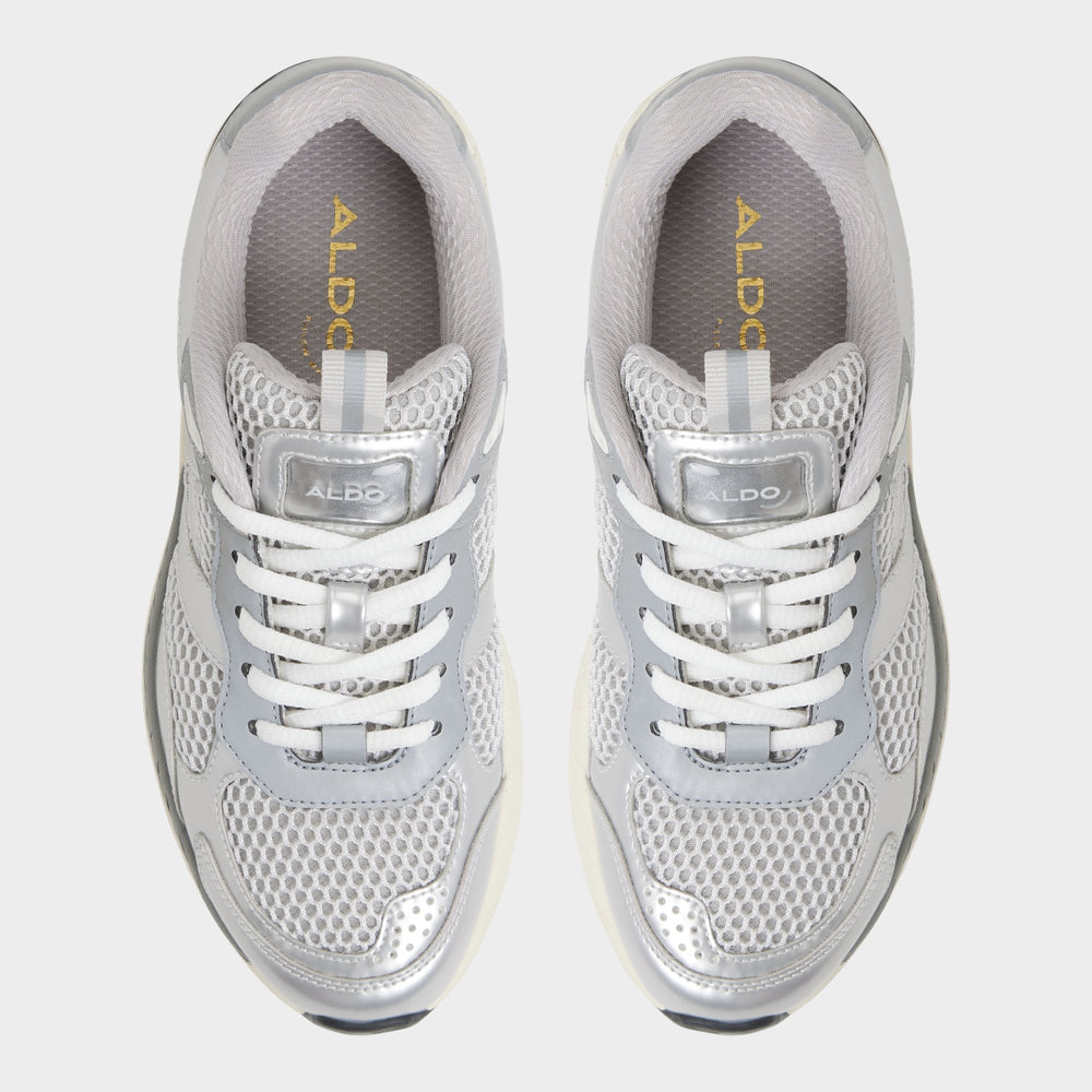 Pillowsnkr in L Silver - Jogger sneaker
