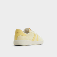Cup sole Chicsneaker Light Yellow Women's Low top sneakers - Low top sneaker