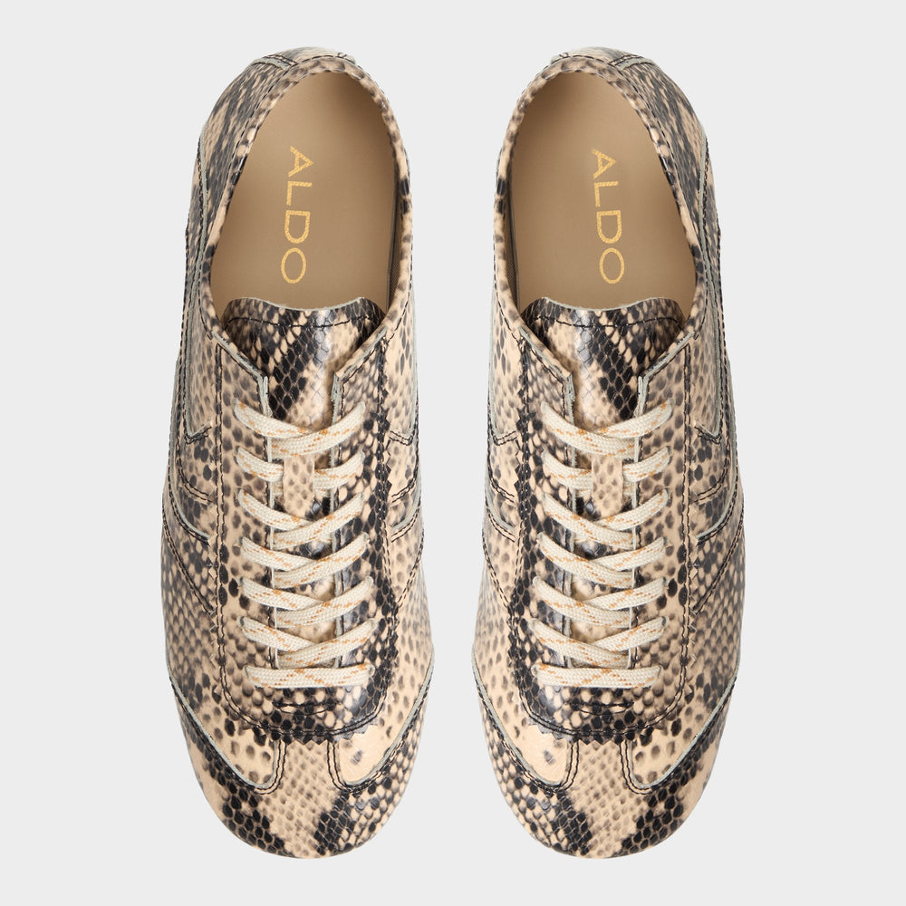 Adrelya in Tan Multi - Jogger sneaker Jogger sole