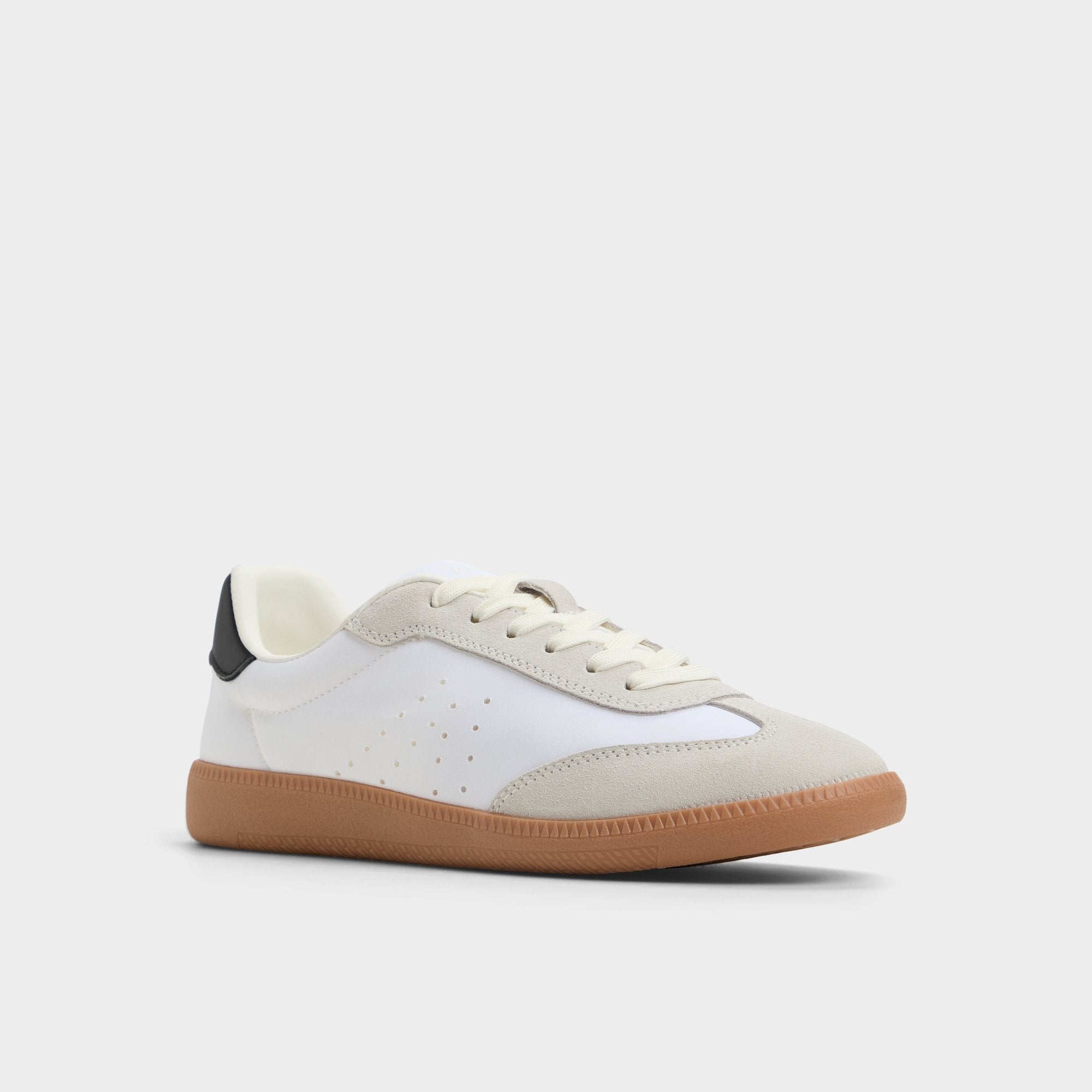 Clubstyle White/Black Women's Low top sneakers - Jogger sneaker Jogger sole