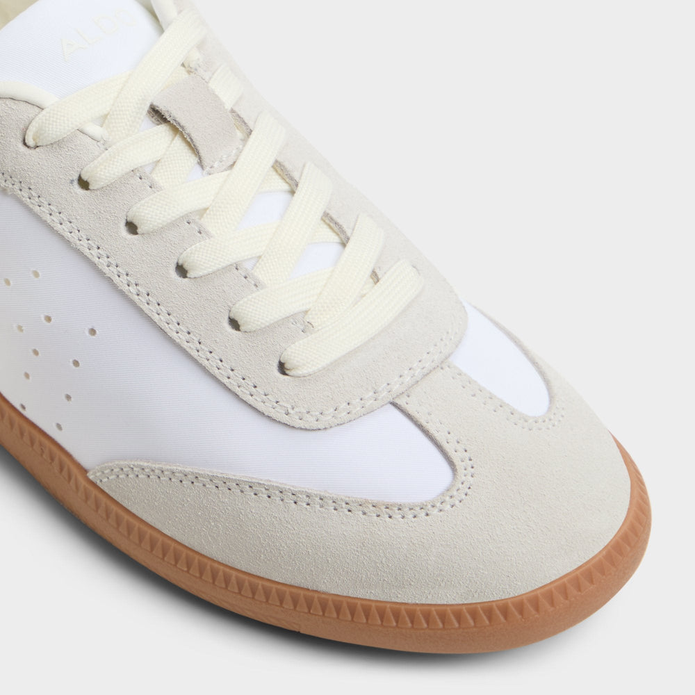 Clubstyle White/Black Women's Low top sneakers - Jogger sneaker Jogger sole