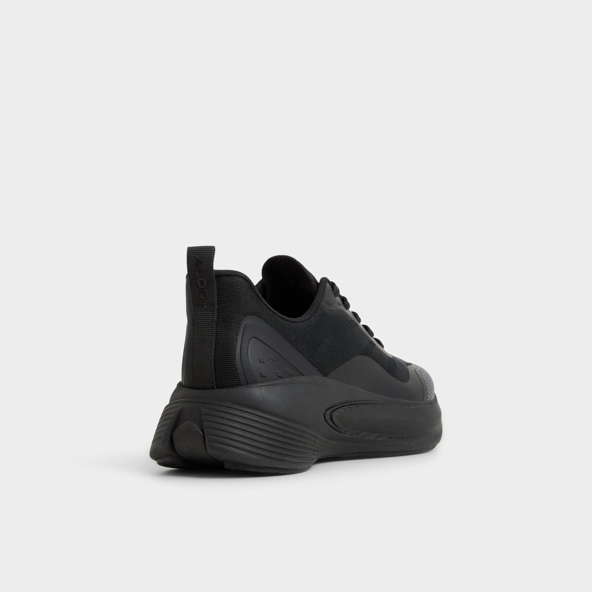 Pillowstep Black Women's Low top sneakers - Sneaker Jogger sole