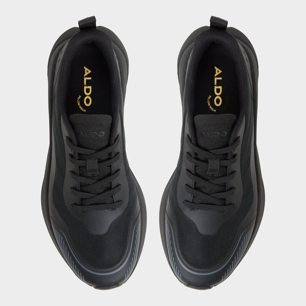 Pillowstep Black Women's Low top sneakers - Sneaker Jogger sole