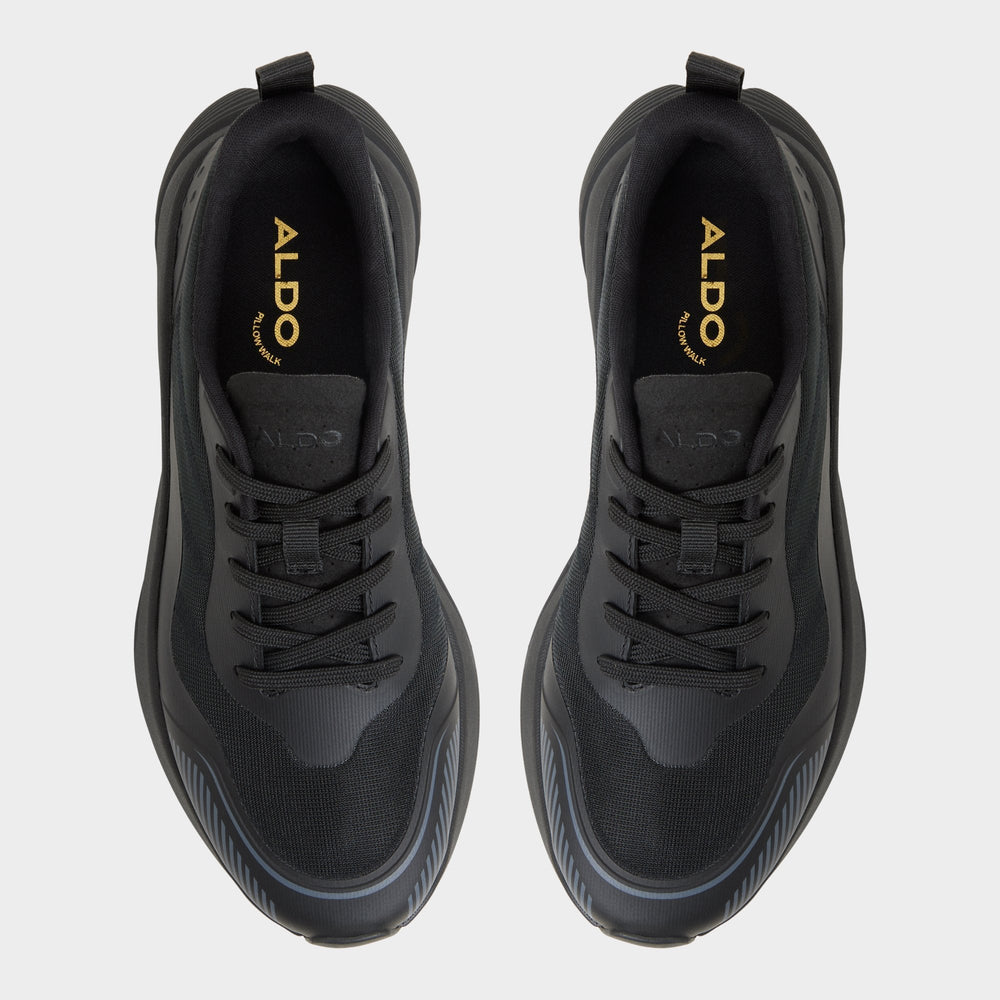 Pillowstep Black Women's Low top sneakers - Sneaker Jogger sole