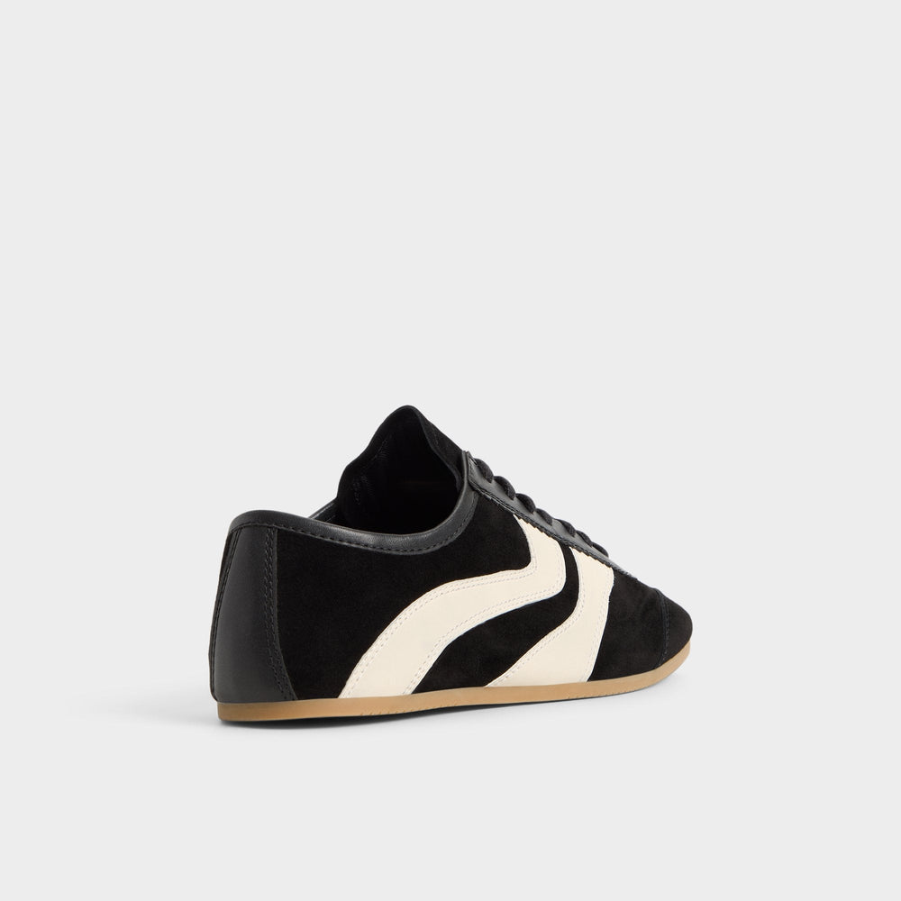 Jogger sole Adrelya in Black - Jogger sneaker
