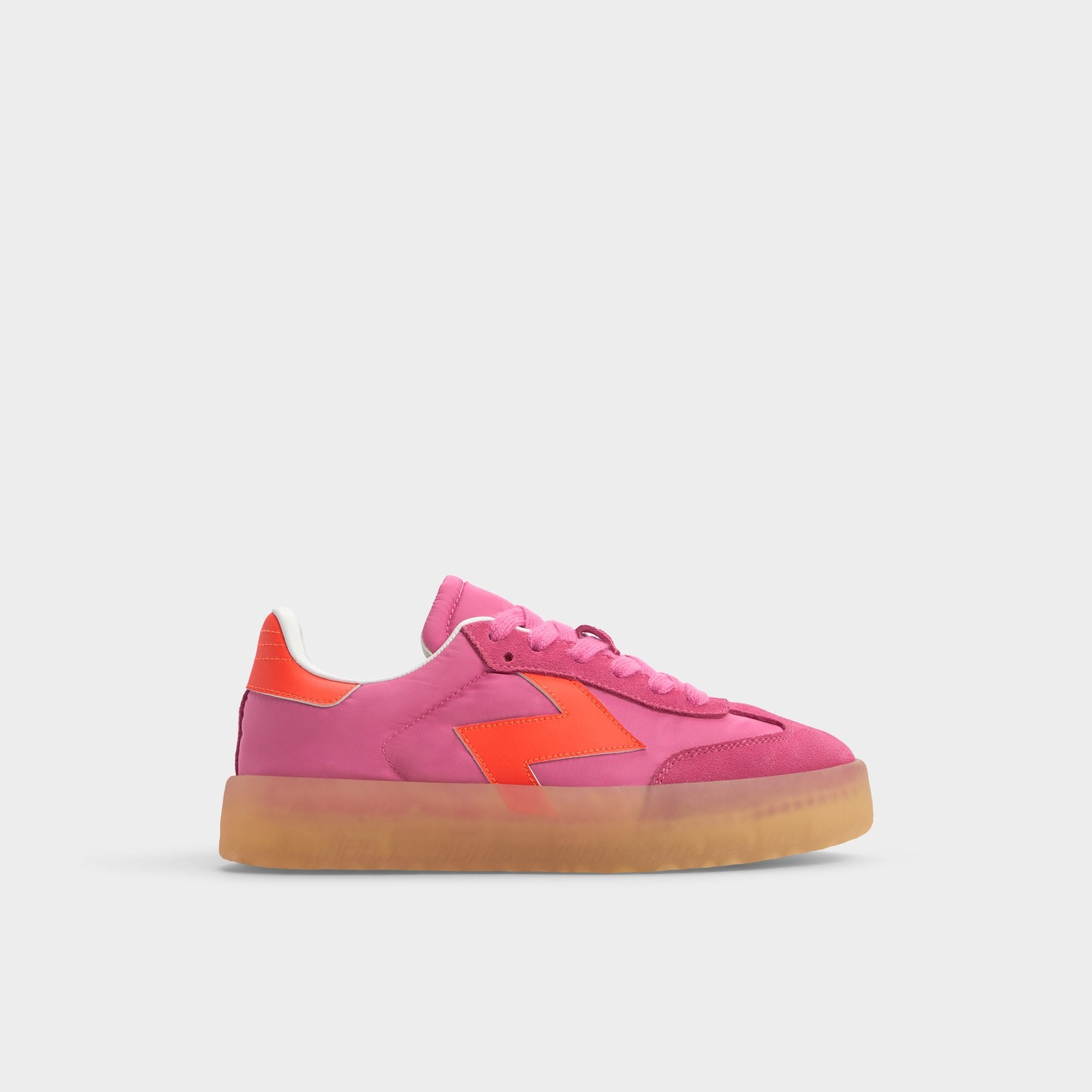 Retrostep Bright Pink Women's Low top sneakers - Low top sneaker Jogger sole