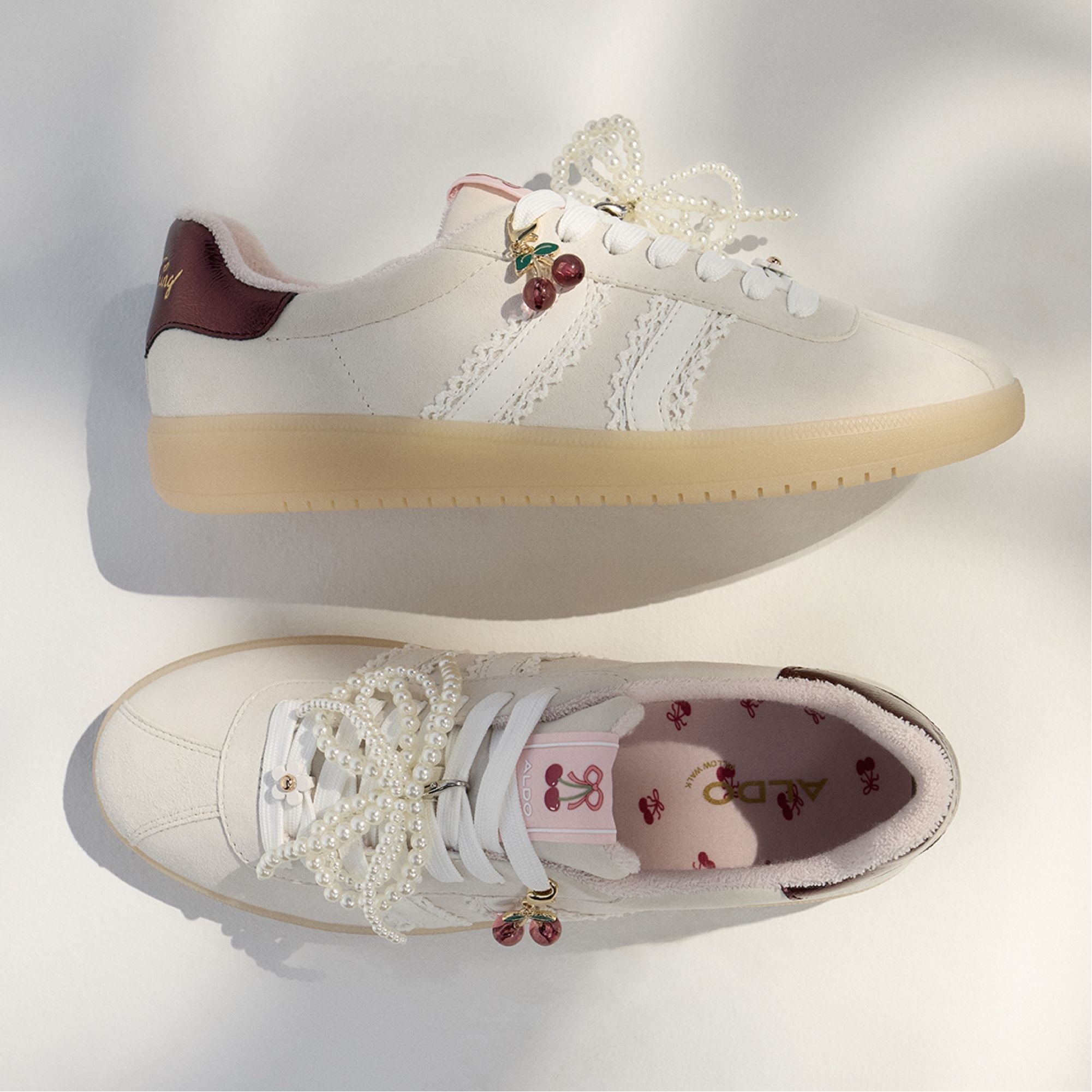 Sweetthing White/Bone Women's Low top sneakers - Low top sneaker Cup sole
