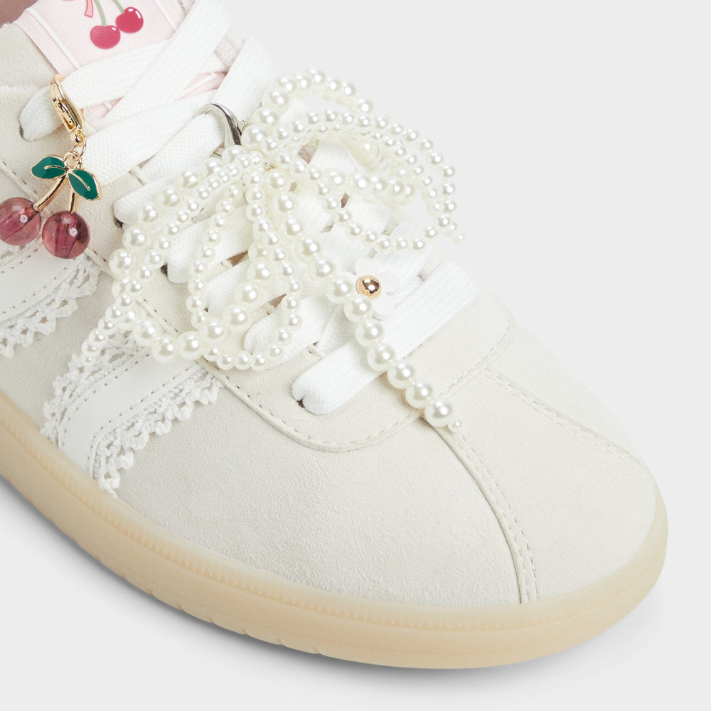 Sweetthing White/Bone Women's Low top sneakers - Low top sneaker Cup sole