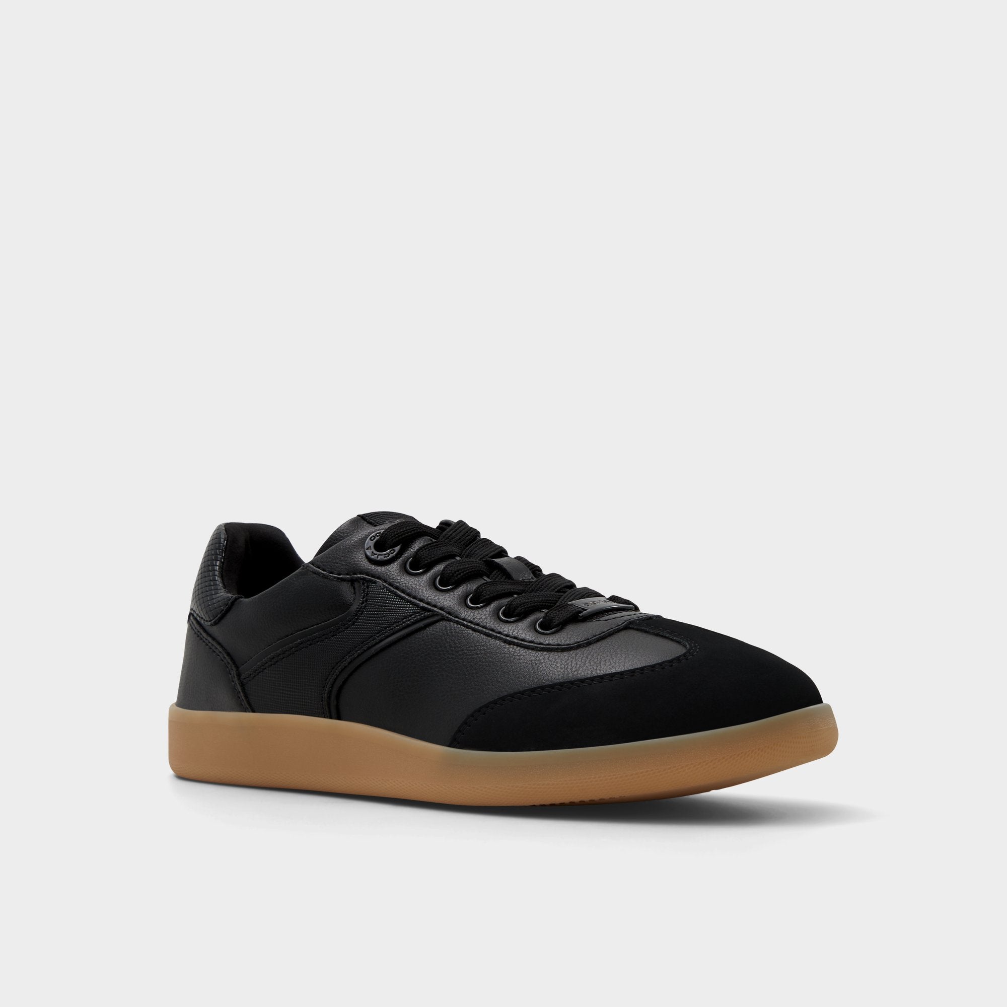 Cup sole Erilg Black Women's Low top sneakers - Sneaker