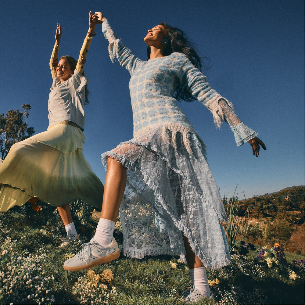 Chicsneaker Other Blue Women's Low top sneakers - Low top sneaker Cup sole