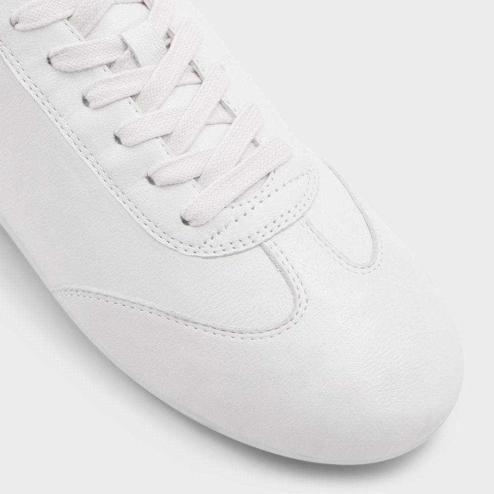 Swiftlyy White/Bone Women's Low top sneakers - Low top sneaker