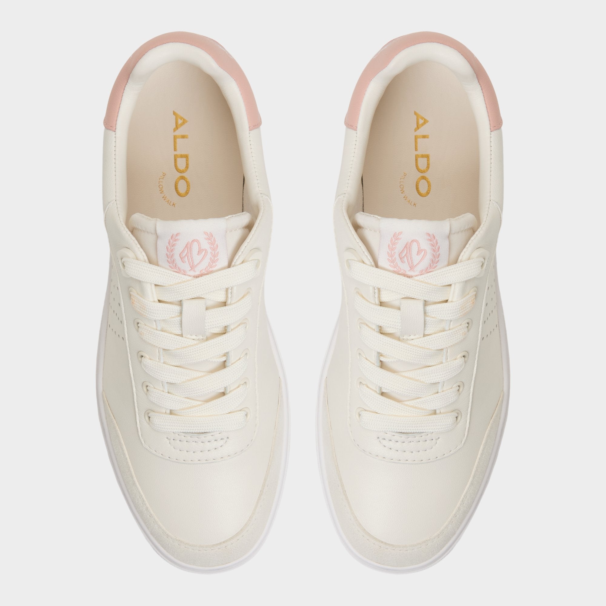 Clubsport Cream Women's Low top sneakers - Low top sneaker Cup sole