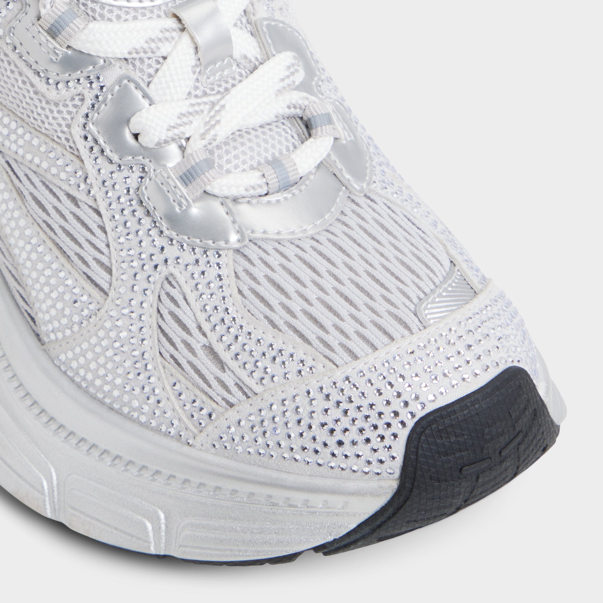 Powerplay in Silver - Jogger sneaker