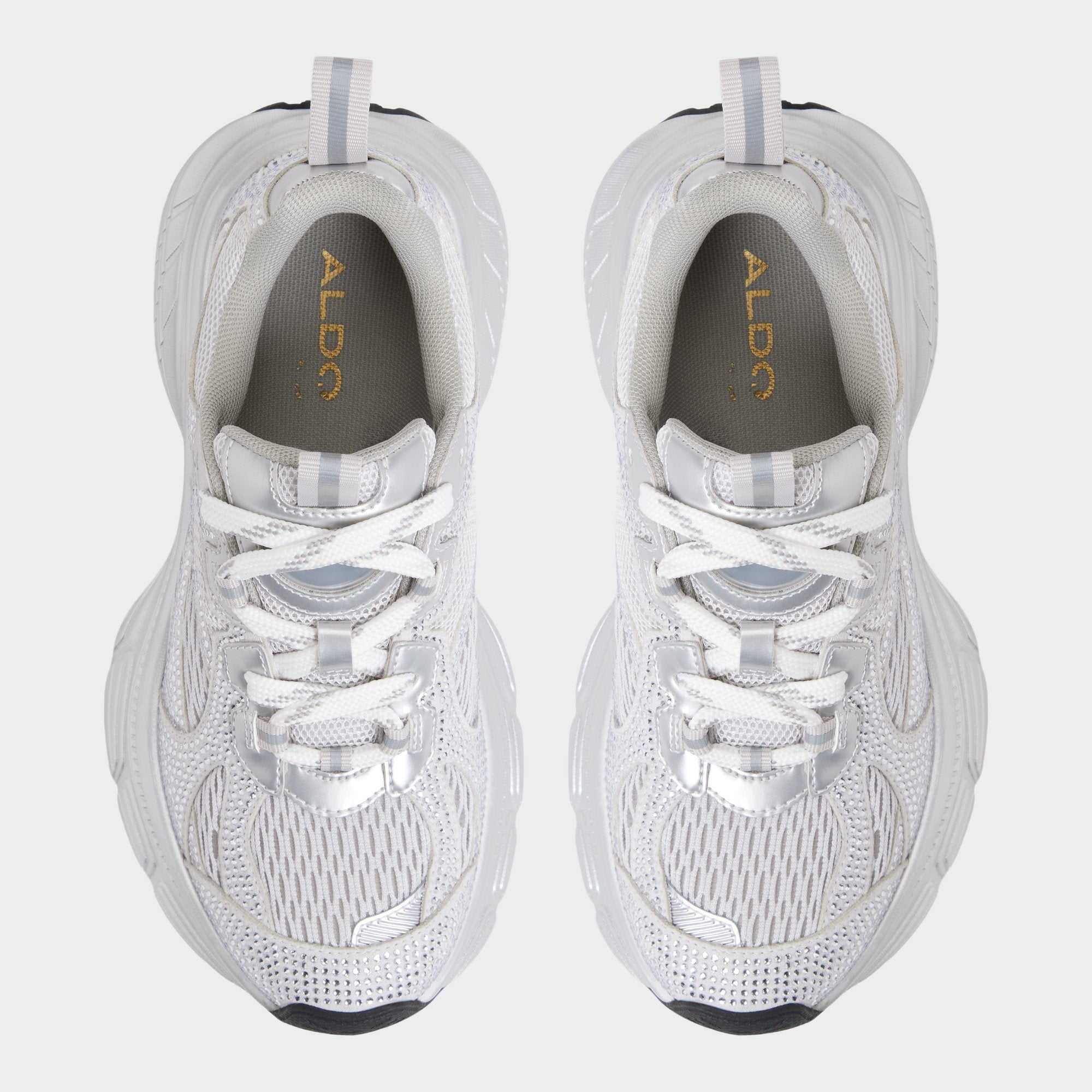 Powerplay in Silver - Jogger sneaker