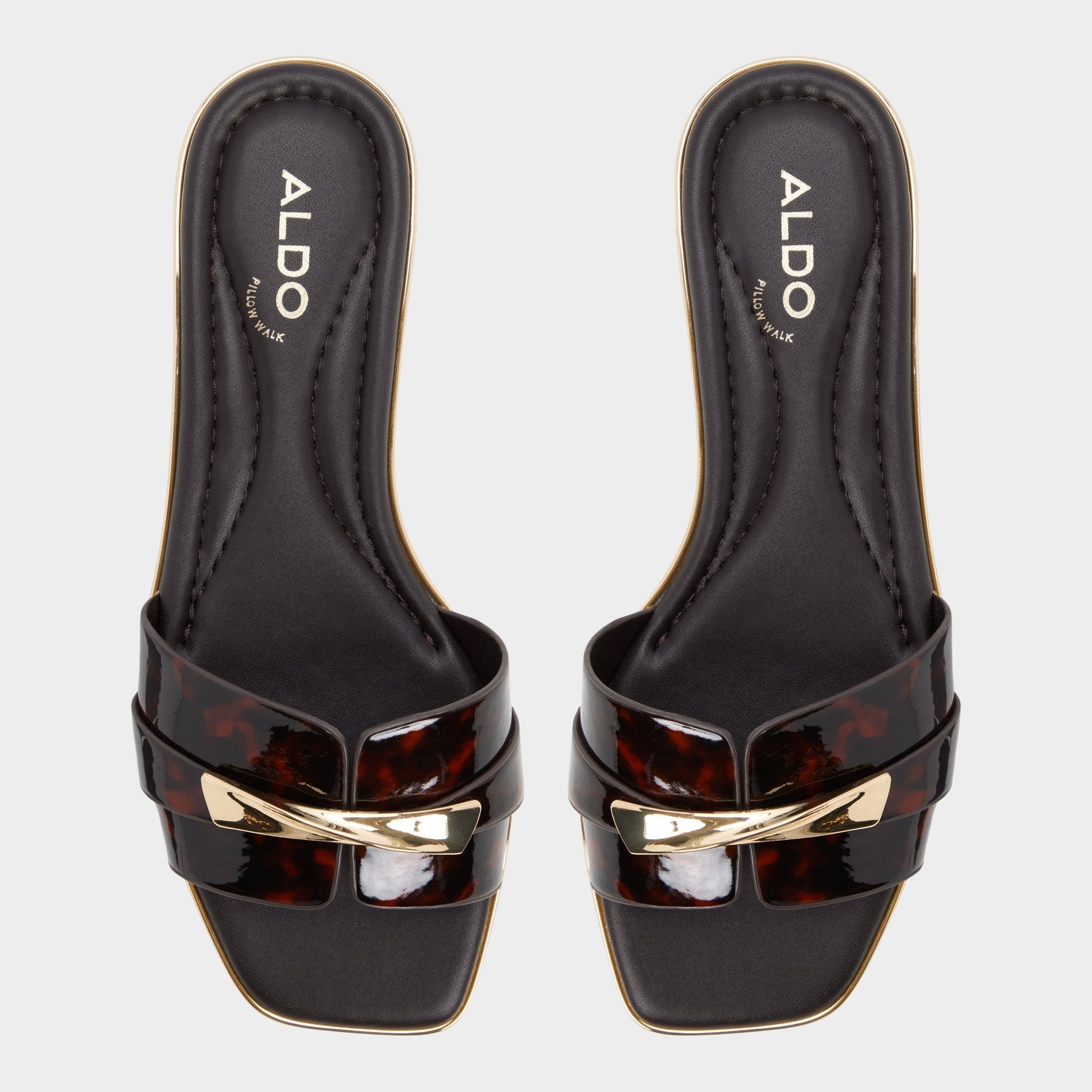 Darlina in Open Brown - Slide sandal